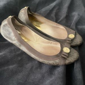 Michael Kors brown flats